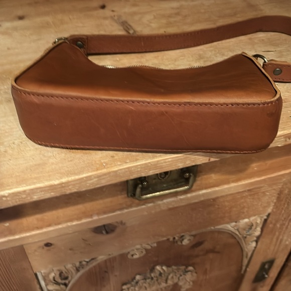 Portland Leather “almost perfect” Lucy bag in honey - Picture 3 of 5